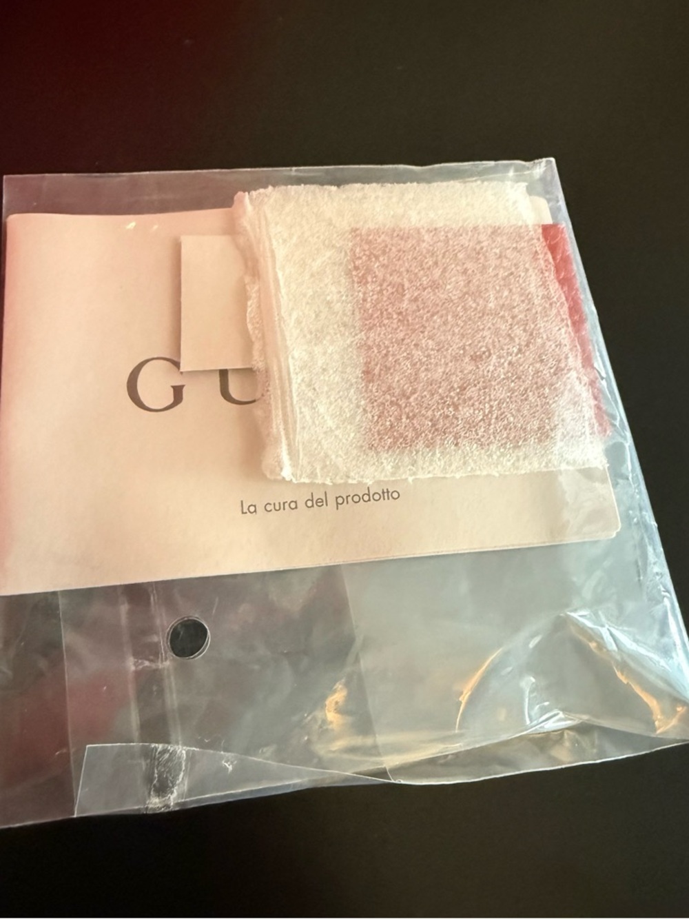 Gucci Red Leather Soho Bag with Embossed GG - Picture 4 of 12